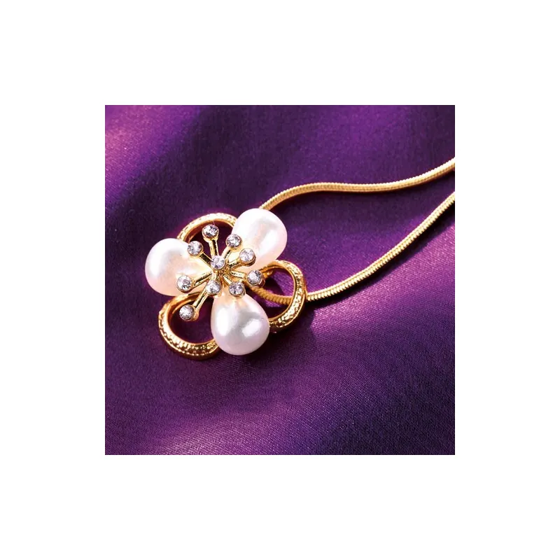 EN CADEAU : Le Collier Perles & Cristal