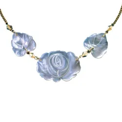 Collier fleur de nacre