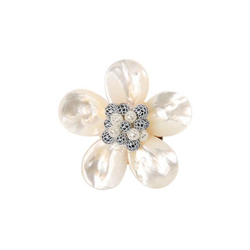 Broche fleur de nacre