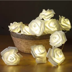 Guirlande de roses lumineuses
