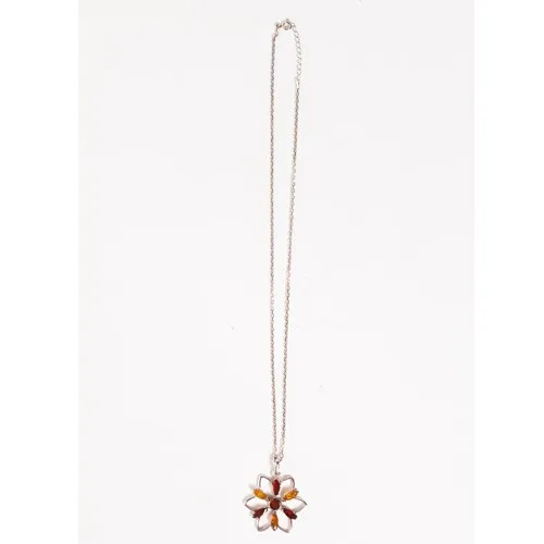 Collier fleur d’ambre