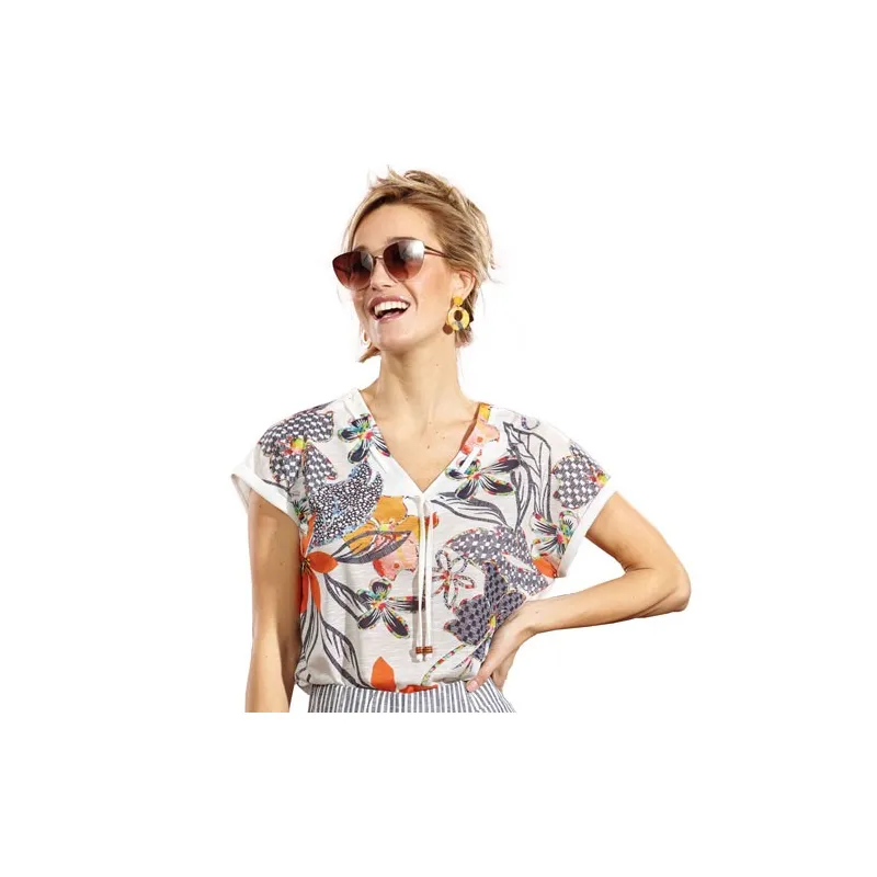 Tee-shirt fleurs de Bahia