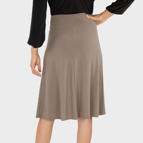 Jupe ample à boutons