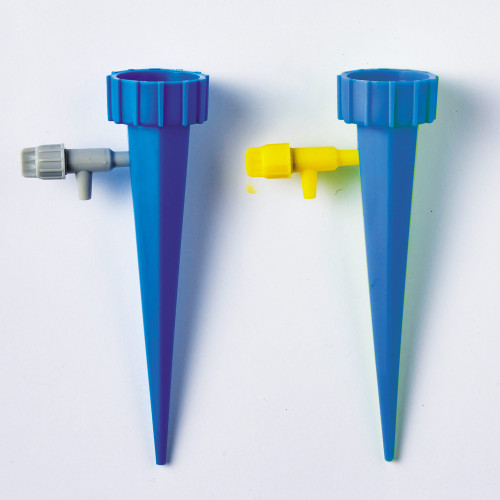 EN CADEAU : Les 10 cônes d'arrosage