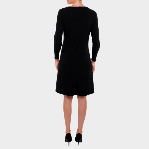 Robe noire amincissante new arrivals