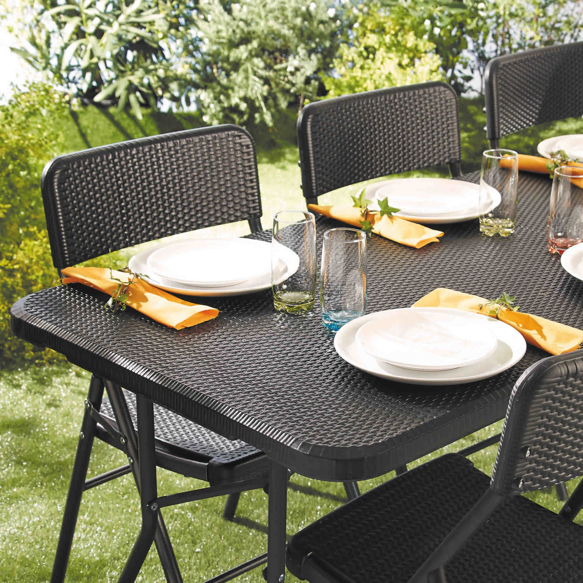 Ensemble de jardin "rotin" (1 table + 4 chaises) - L'Homme Moderne