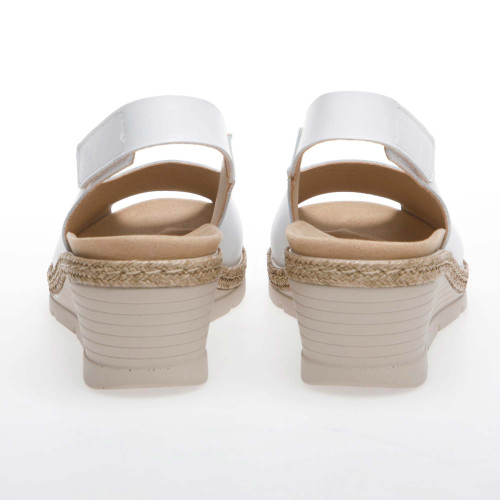 Sandales cuir Élégance