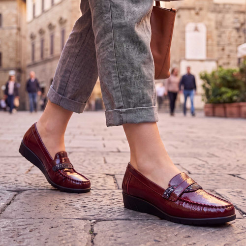 Mocassins cuir verni (6)